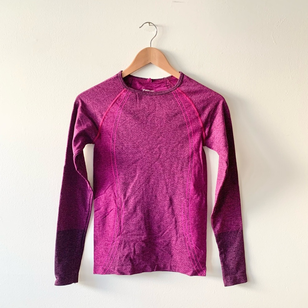 NEW Work Out Women's Athletic Long Sleeve Top